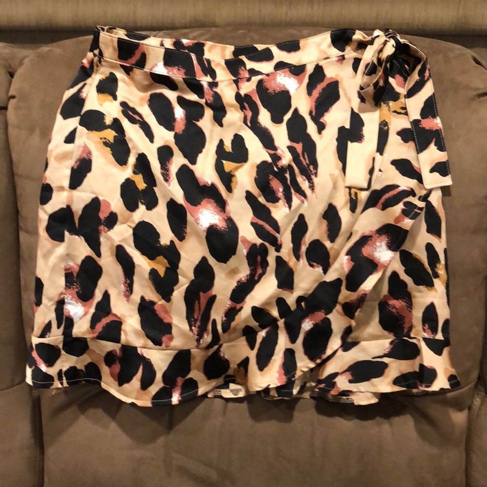 Cute Leopard silk wrap skirt